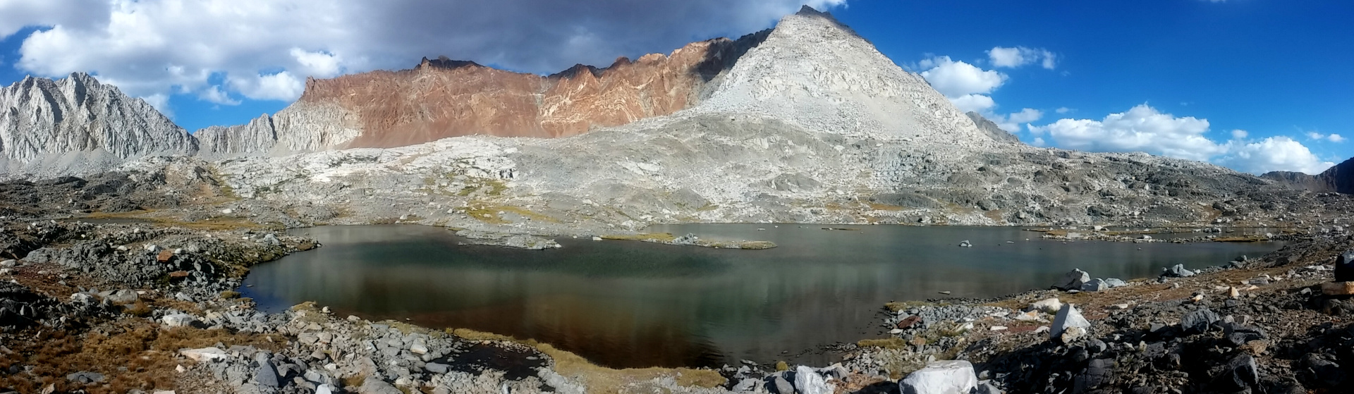 Mountain lake fish sampling, photo © Roland Knapp